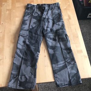Boys cargo pants nwt